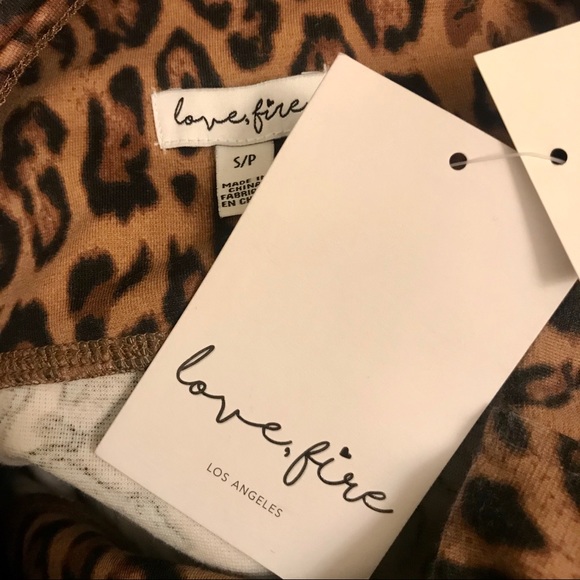 Love, Fire Cheetah Leopard Print Leggings - Picture 3 of 5